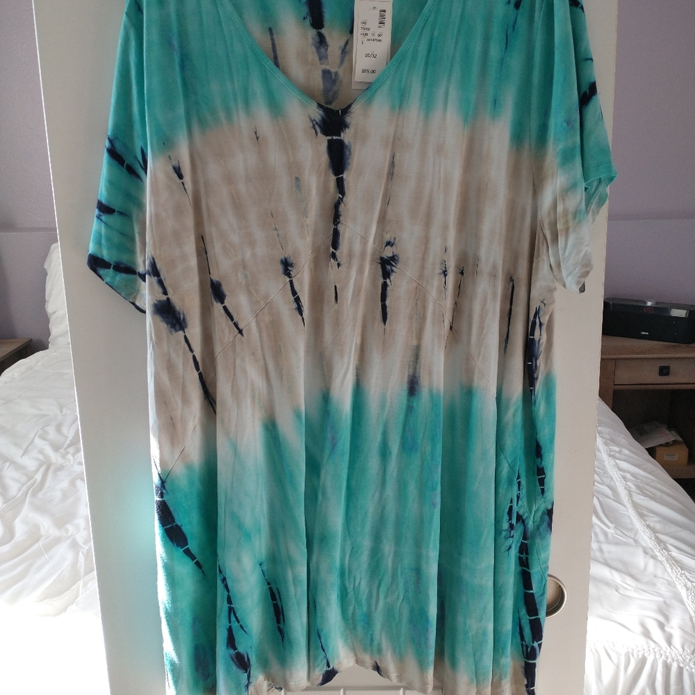 Avenue Blouse-blue tie dye